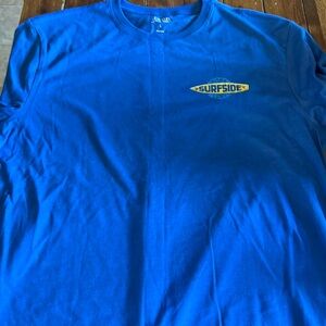 NWOT Izod saltwater T-shirt. Never worn.